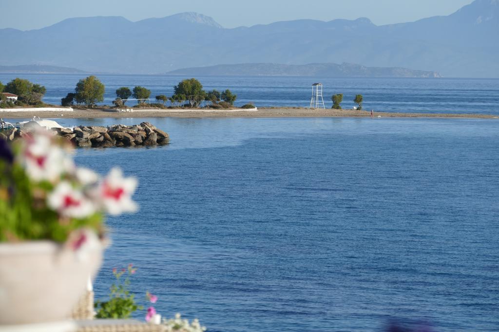 Kekrifalia Hotel Skála Buitenkant foto